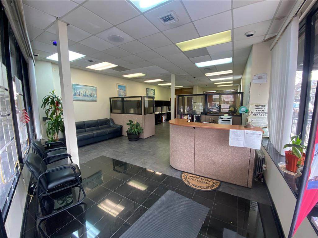 332 Kings Highway - Photo 1