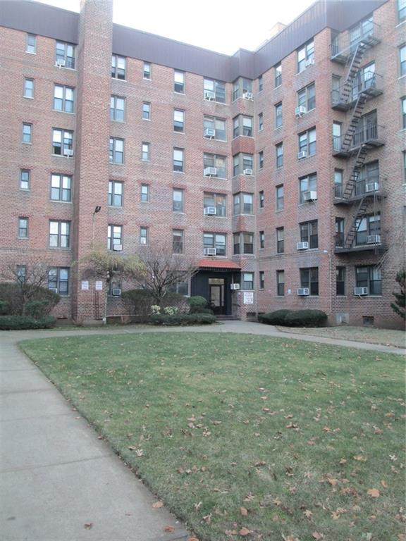 2220 Burnett Street - Photo 1