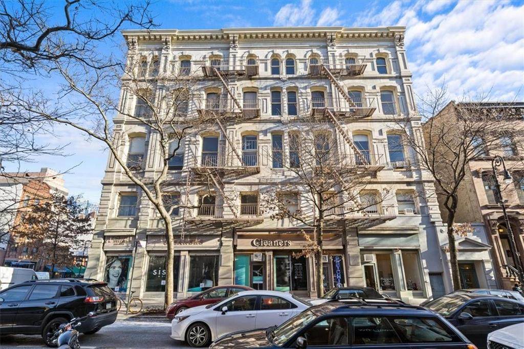 191 Clinton Street - Photo 1