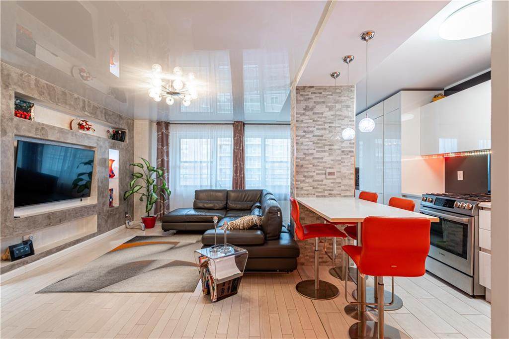 2944 West 5th Street - Photo 1