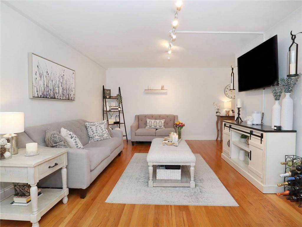 36 Hamilton Avenue - Photo 1