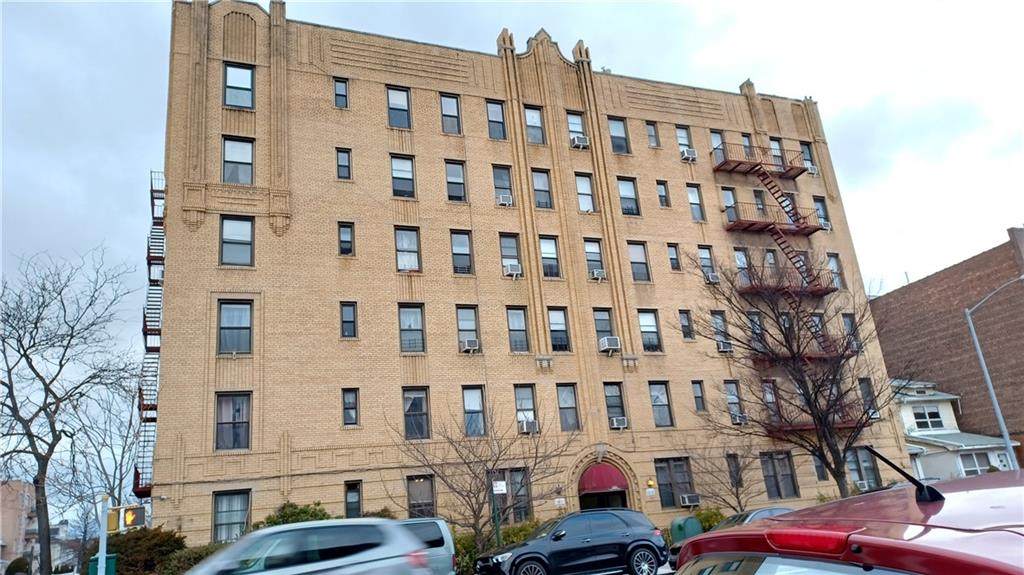 303 Avenue P - Photo 1