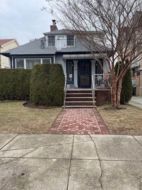 163 Beaumont Street - Photo 1