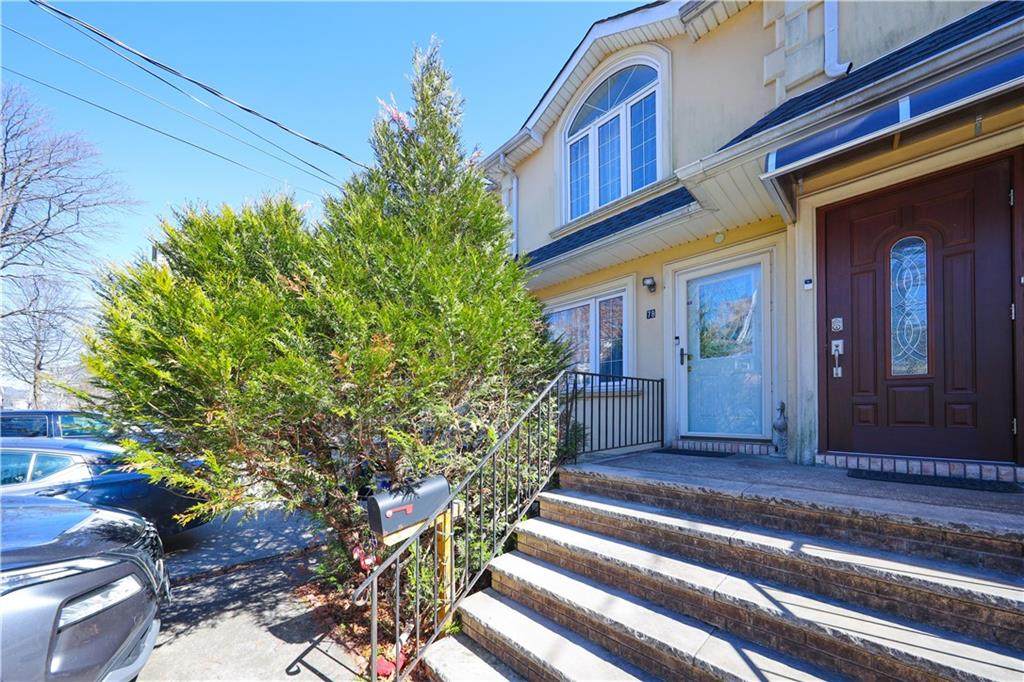 78 Townsend Avenue - Photo 1