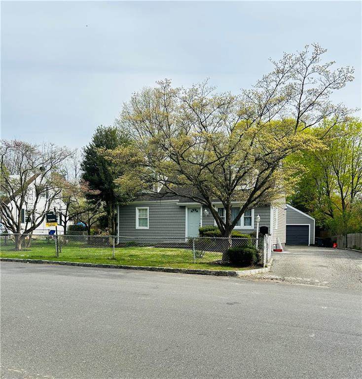 14 16th Street - Photo 1