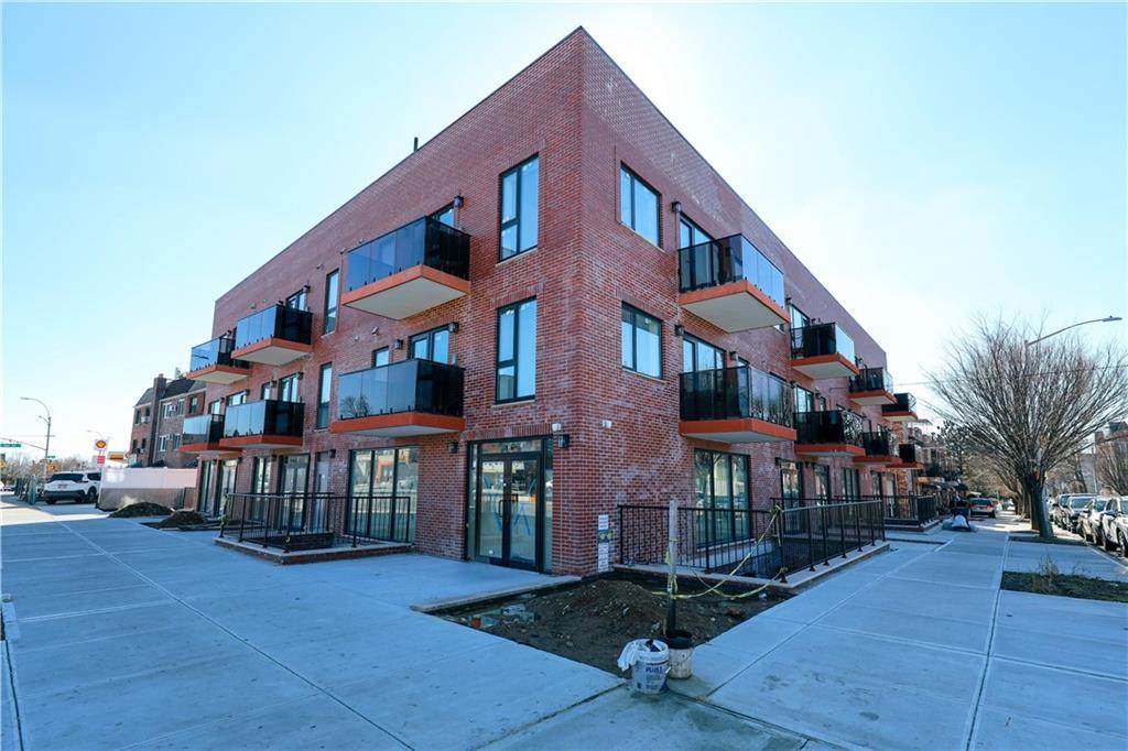 16502 Sanford Avenue - Photo 1