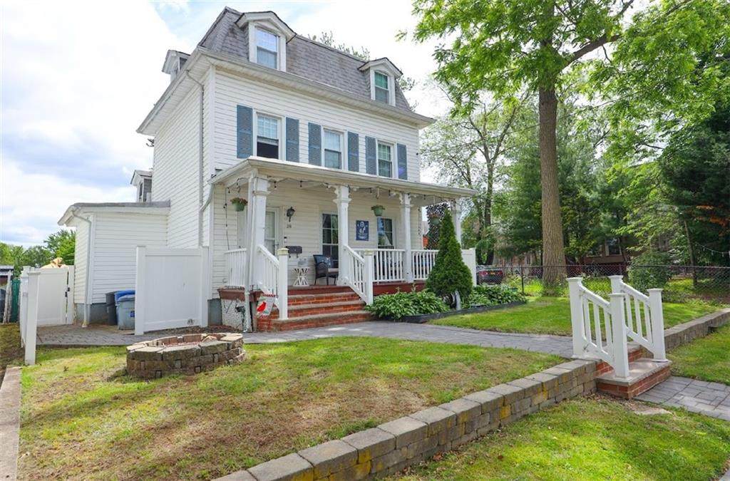 28 Trinity Place - Photo 1