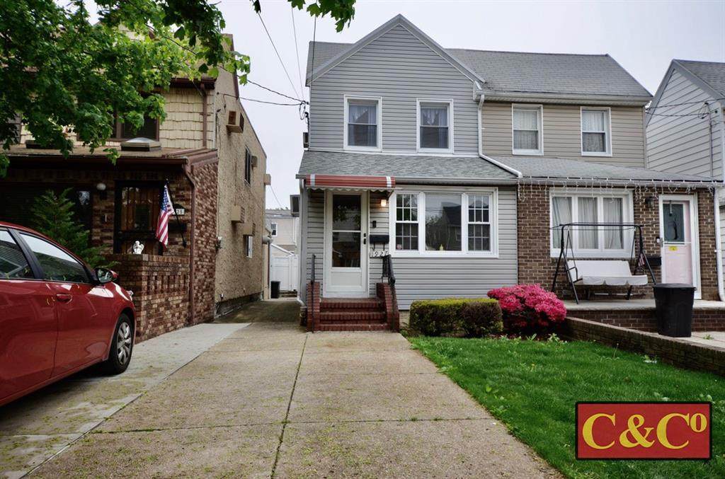 1927 34th Street - Photo 1