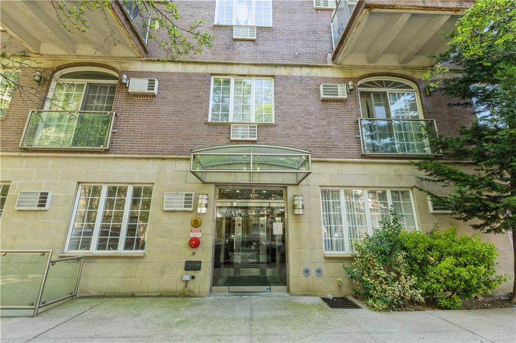 1570 10th Street - Photo 1