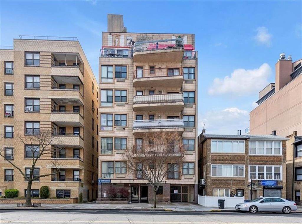 134 End Avenue - Photo 1