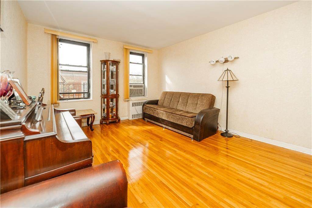 https://bt-photos.global.ssl.fastly.net/brooklyn/orig_boomver_1_496233-2.jpg
