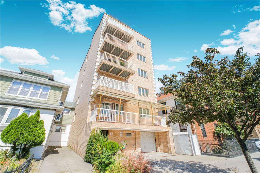 339 Avenue P - Photo 1