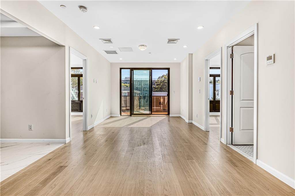 207 Bay 35th Street - Photo 1