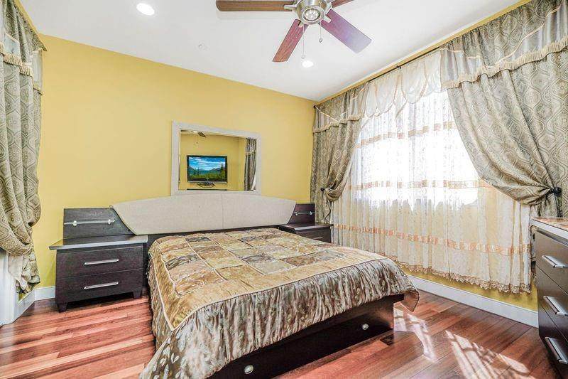 2113 Kings Highway - Photo 1