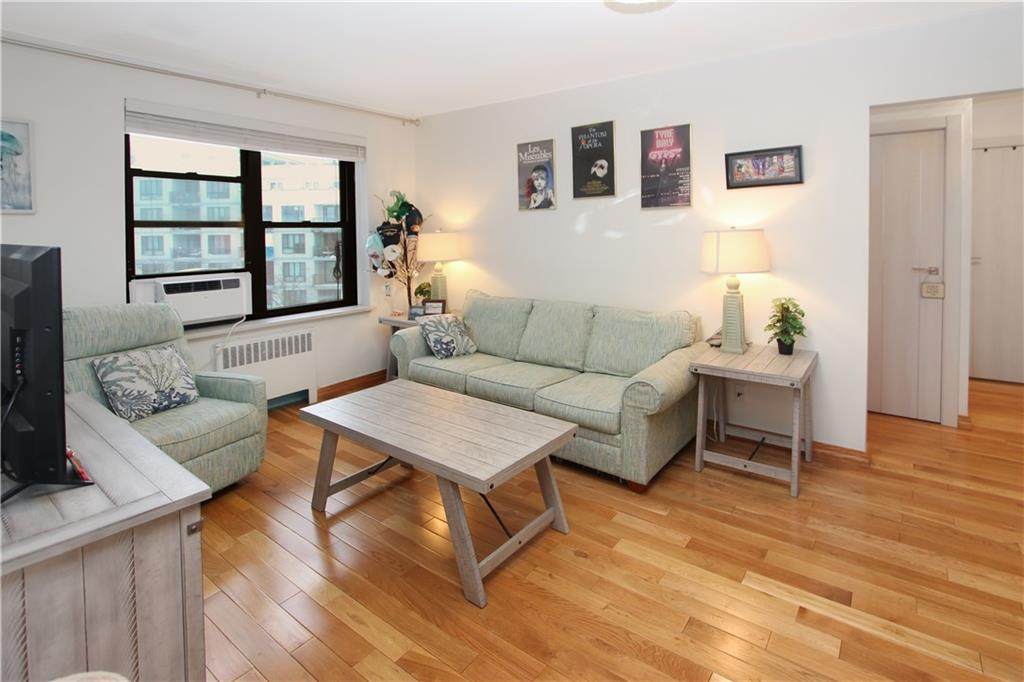 2721 Kings Highway - Photo 1