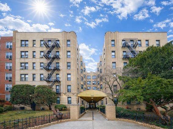 415 Ocean Parkway - Photo 1