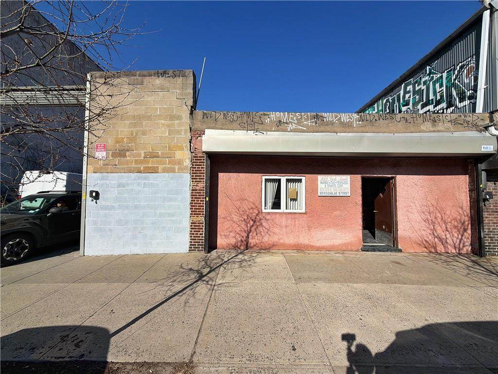 https://bt-photos.global.ssl.fastly.net/brooklyn/orig_boomver_1_500221-2.jpg