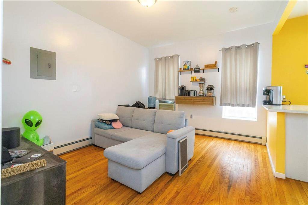 323 Concord Avenue - Photo 1
