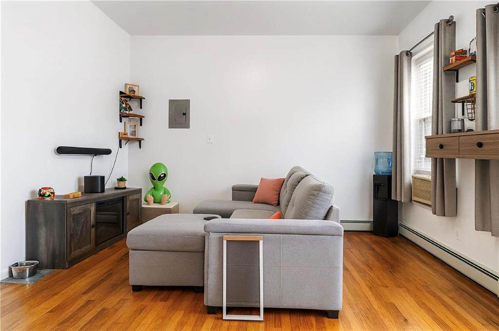 https://bt-photos.global.ssl.fastly.net/brooklyn/orig_boomver_1_500451-2.jpg