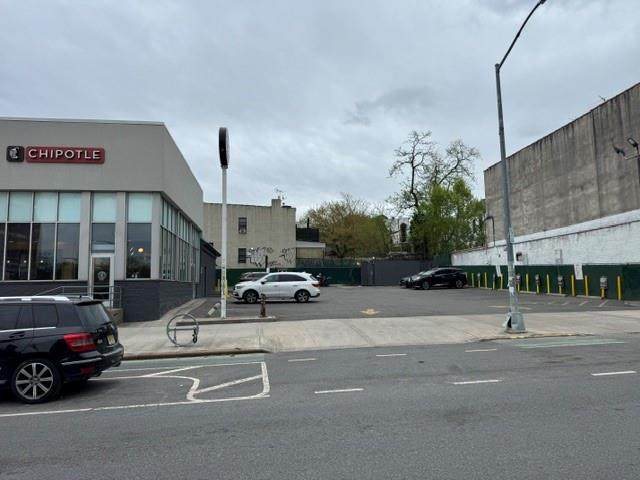 https://bt-photos.global.ssl.fastly.net/brooklyn/orig_boomver_1_500691-2.jpg