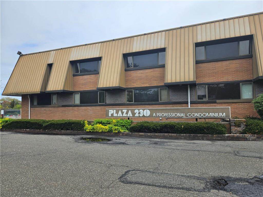 230 Hilton Avenue - Photo 1
