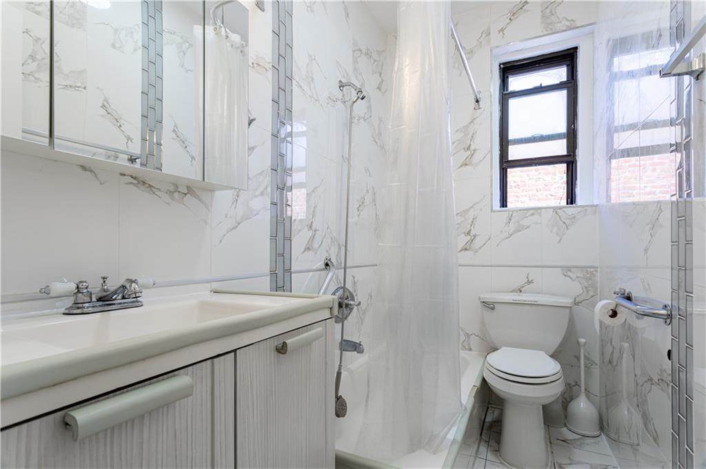 https://bt-photos.global.ssl.fastly.net/brooklyn/orig_boomver_1_501509-2.jpg