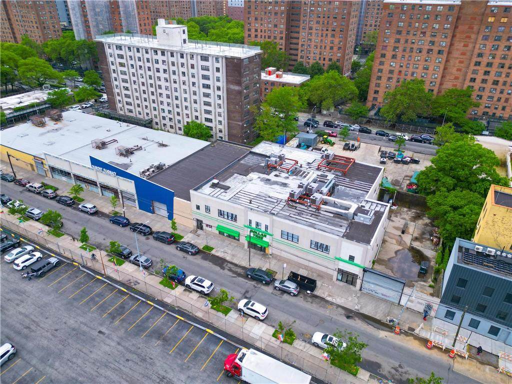 https://bt-photos.global.ssl.fastly.net/brooklyn/orig_boomver_1_501816-2.jpg