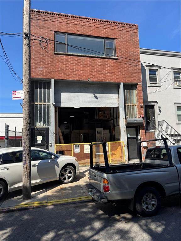 133 29th Street - Photo 1