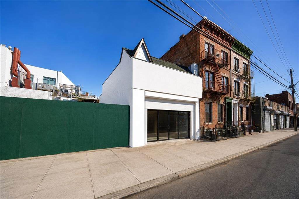 https://bt-photos.global.ssl.fastly.net/brooklyn/orig_boomver_1_502269-2.jpg