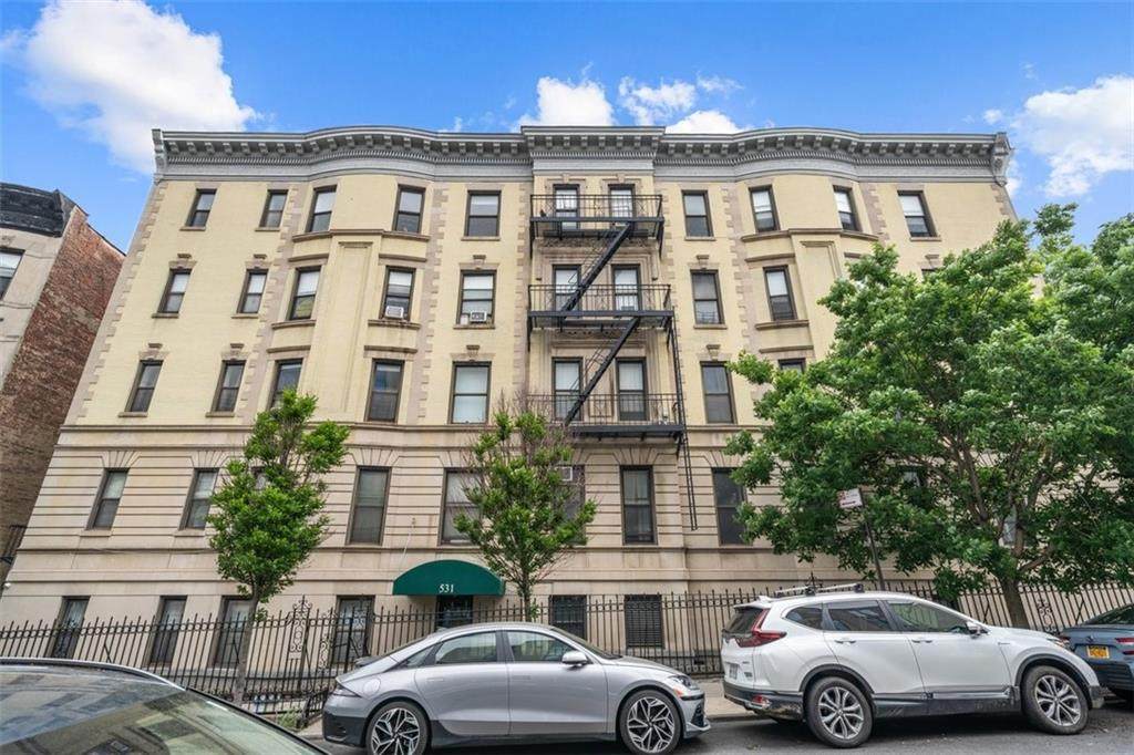 https://bt-photos.global.ssl.fastly.net/brooklyn/orig_boomver_1_502322-2.jpg