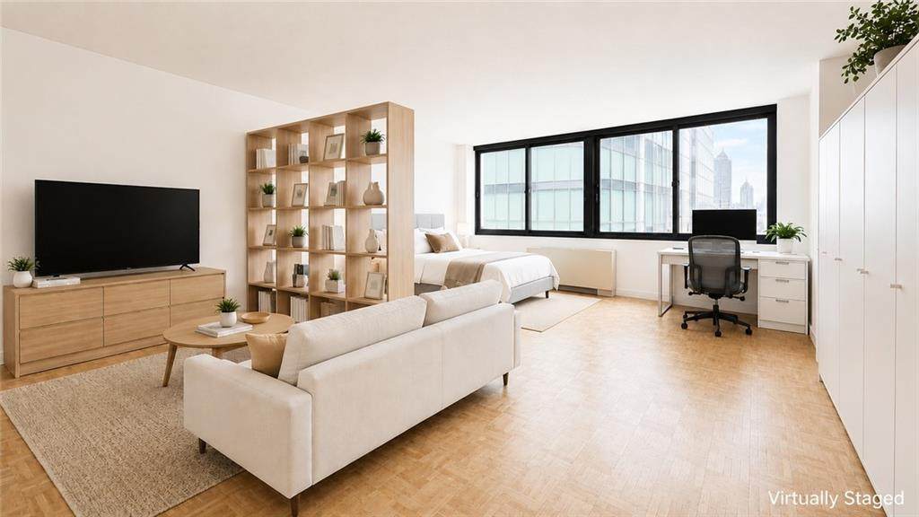 376 Broadway - Photo 1