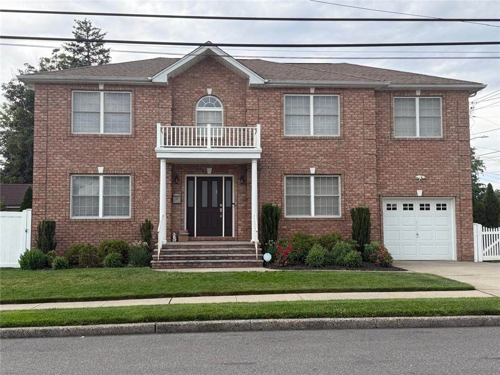 264 Doherty Avenue - Photo 1