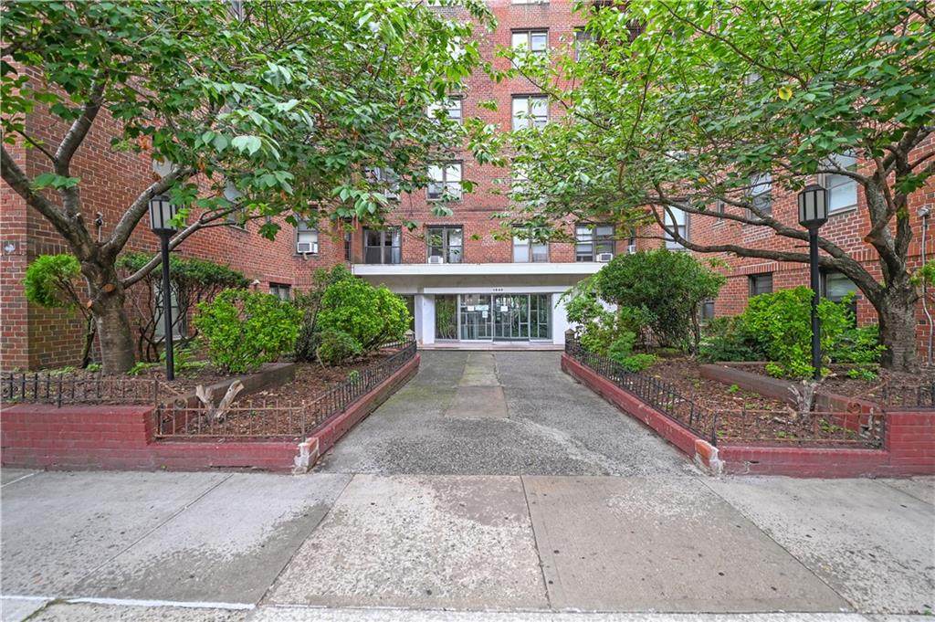 1840 13th Street - Photo 1