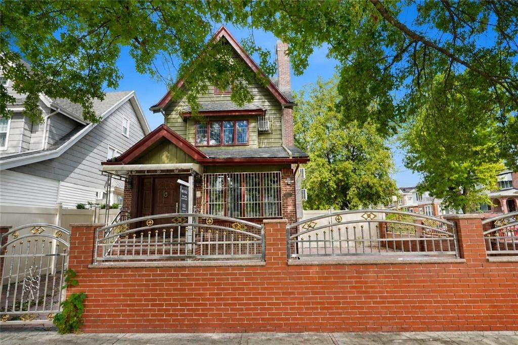 2821 Avenue N - Photo 1