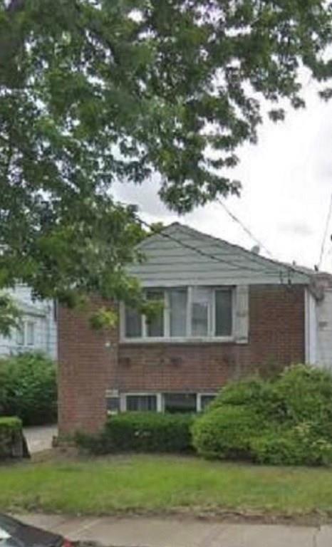 2624 64 Street - Photo 1