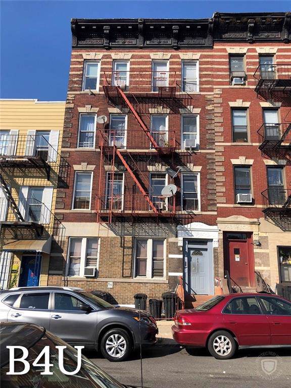 281 23 Street - Photo 1