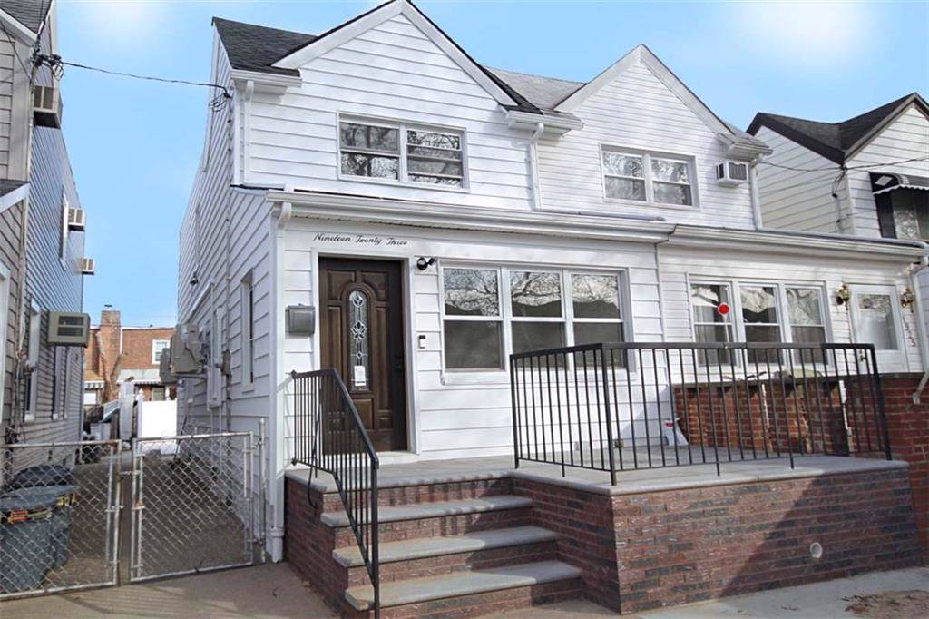 1923 37 Street - Photo 1