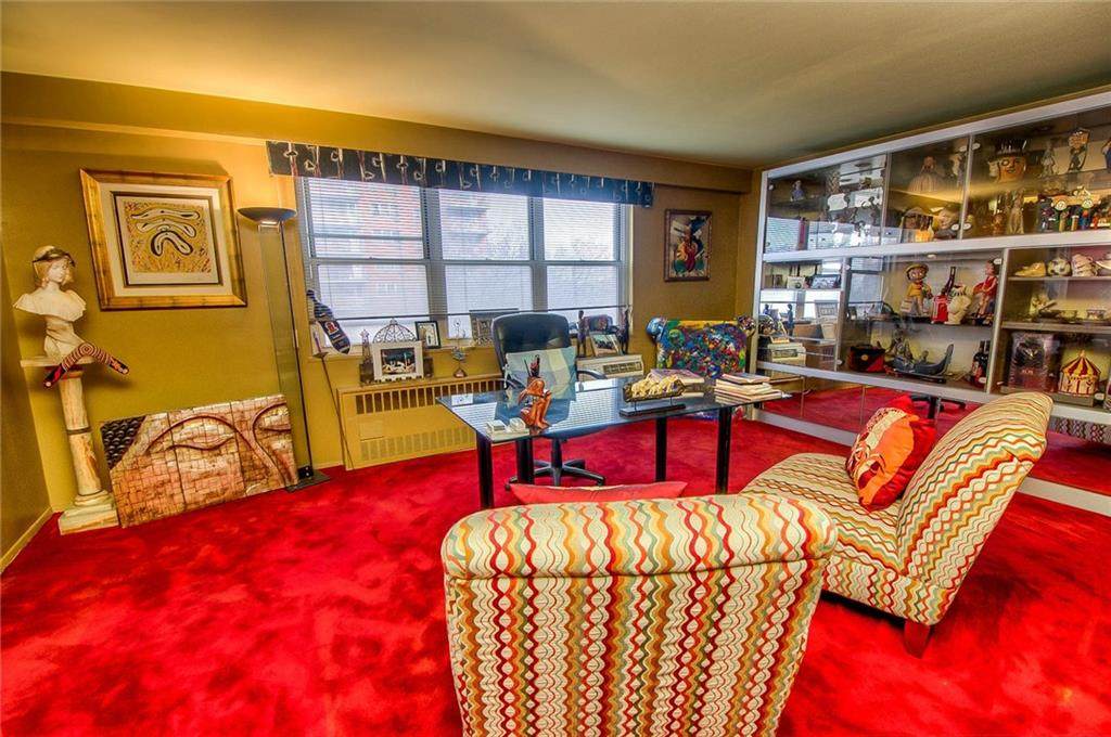 2475 16 Street - Photo 1