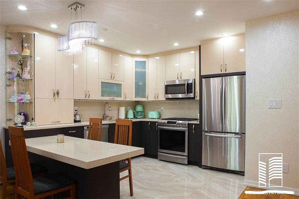 2231 62 Street - Photo 1