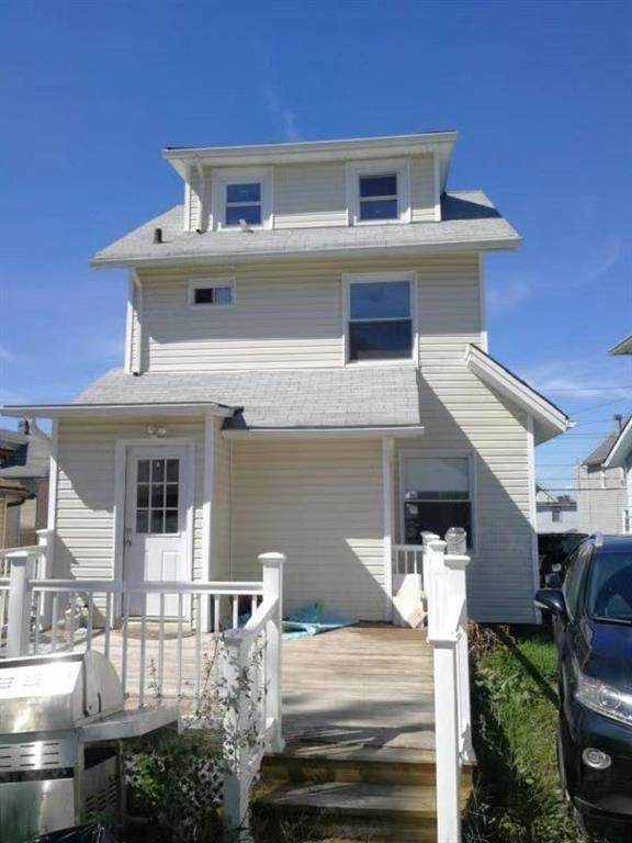 16 Garden Street - Photo 1