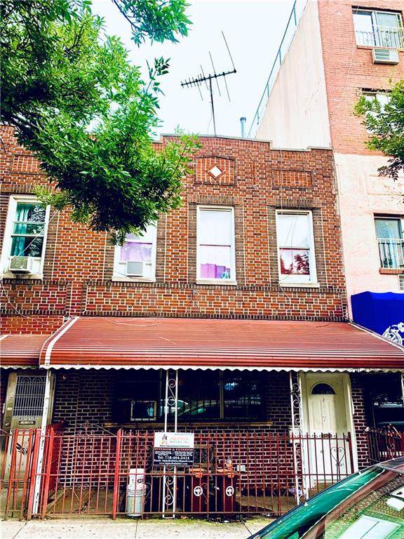 4617 7 Avenue - Photo 1