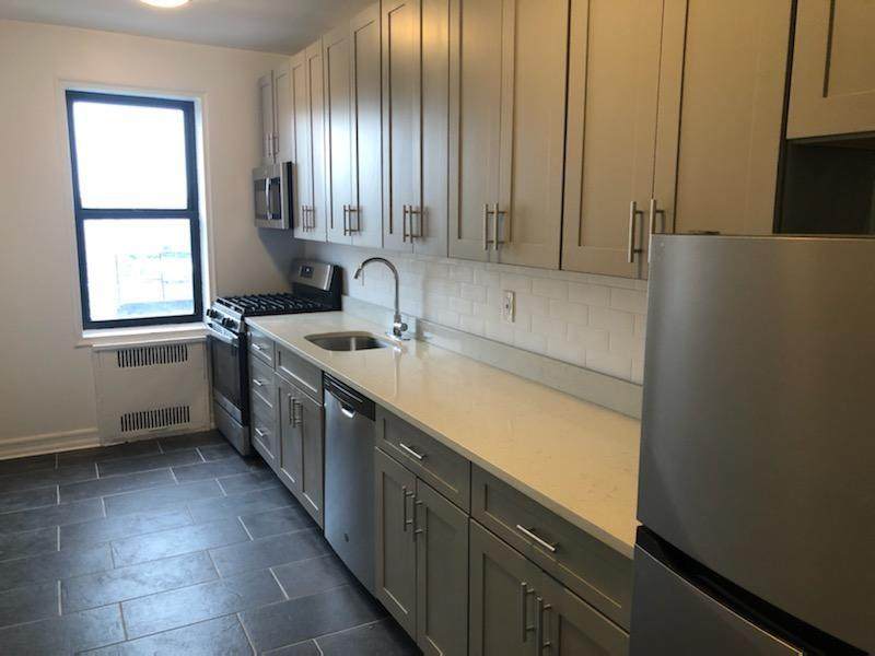40-05 Ithaca Street - Photo 1
