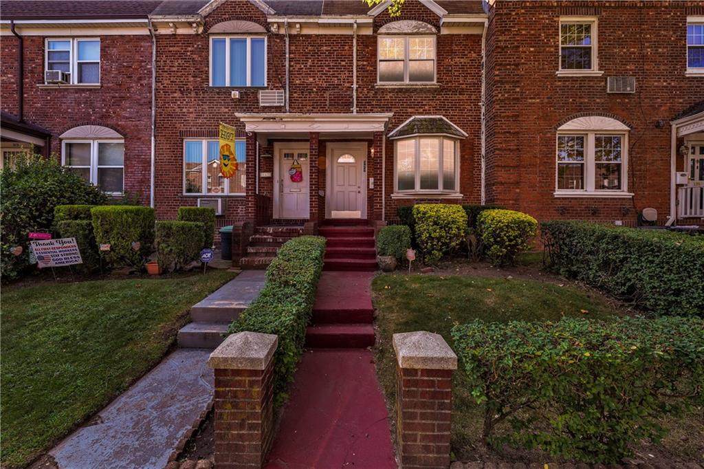 327 Bay 13th Street - Photo 1