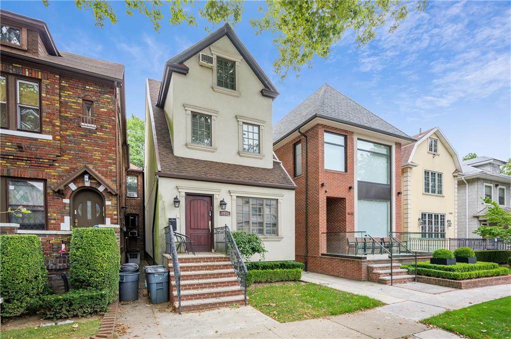 1431 7th Street - Photo 1