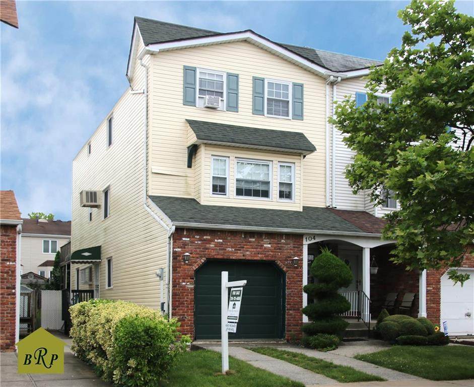 104 Cotter Avenue - Photo 1