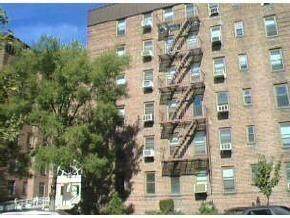 3105 Avenue V - Photo 1