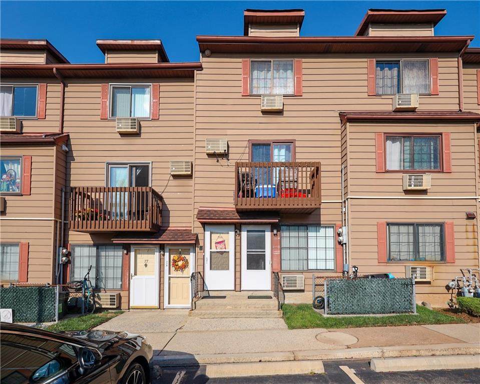 73 Gardenia Lane - Photo 1