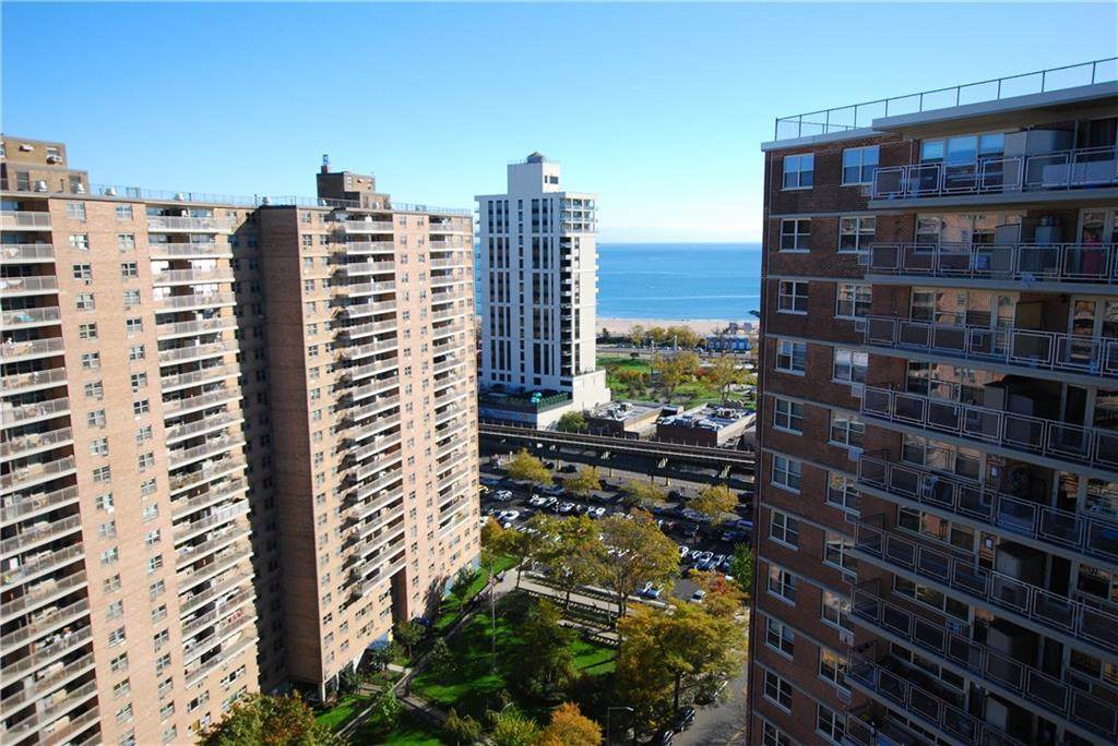 2930 West 5th Street - Photo 1