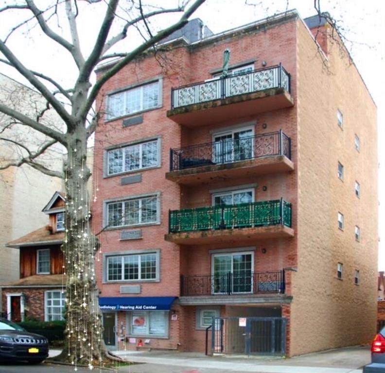 1389 18th Street - Photo 1