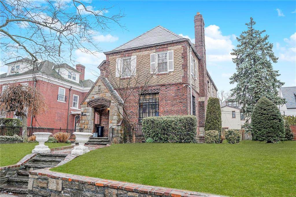 8044 Narrows Avenue - Photo 1